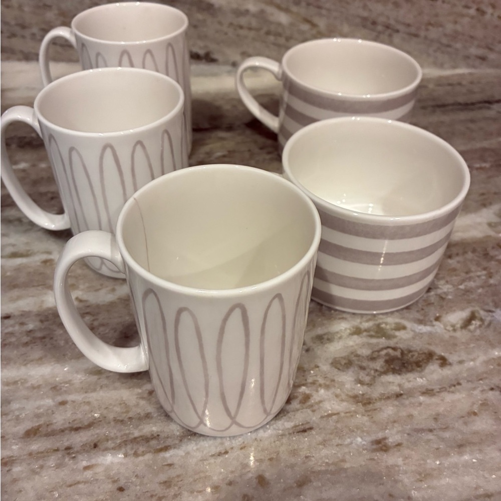 kate spade Charlotte Street Grey Mugs